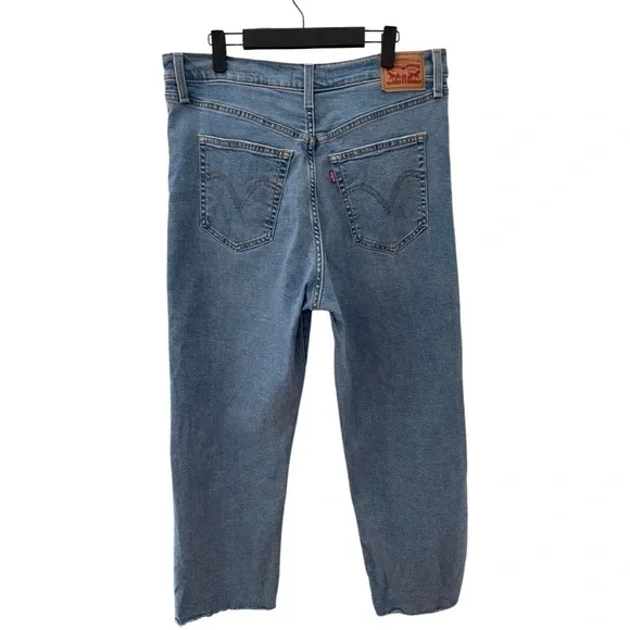 Levi's Ribcage Straight Ankle Distressed medium wash jeans size 32 - Picture 3 of 10